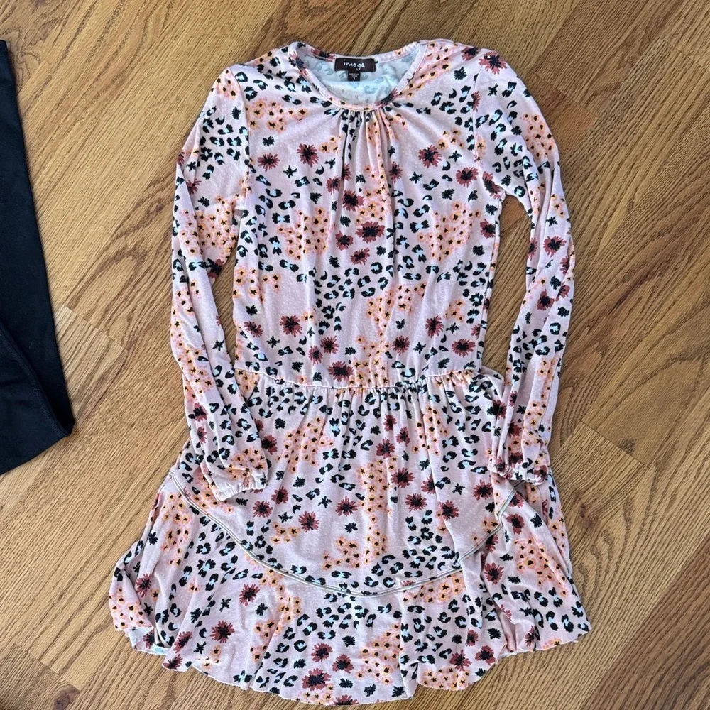 Girls 7/8 bundle Boutique dress, and black flares.